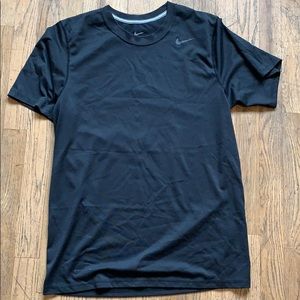 Men’s Nike Shirt